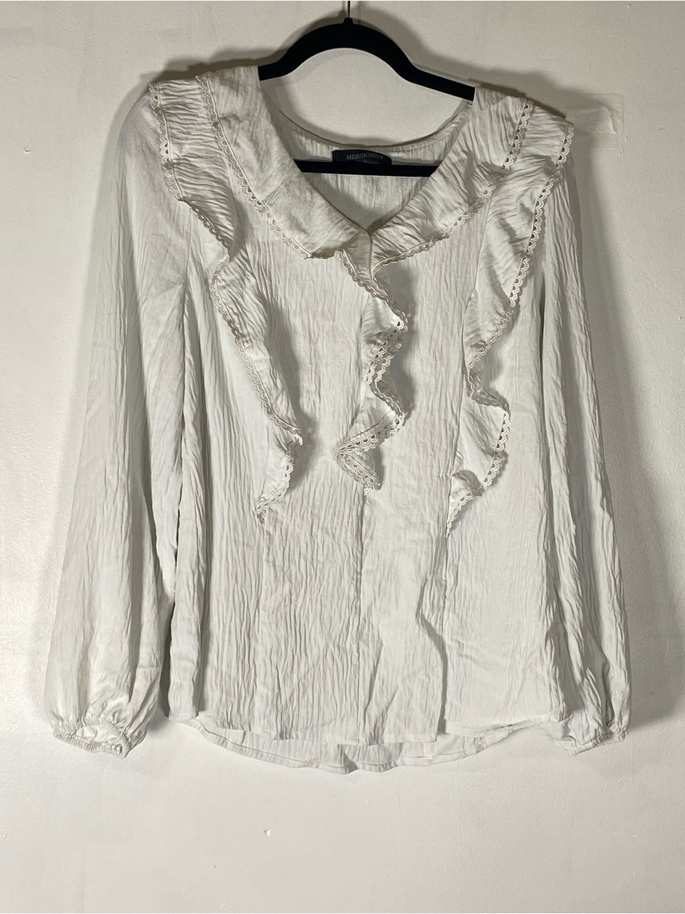 White Crinkle Gauze Ruffle V-Neck Blouse M Cottagecore Coquette Balloon Sleeve